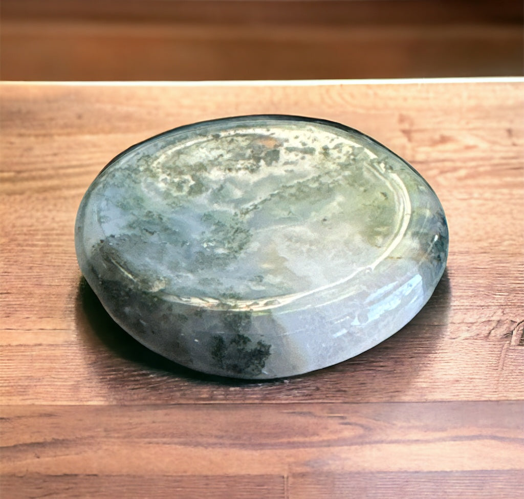  Thumbstone
