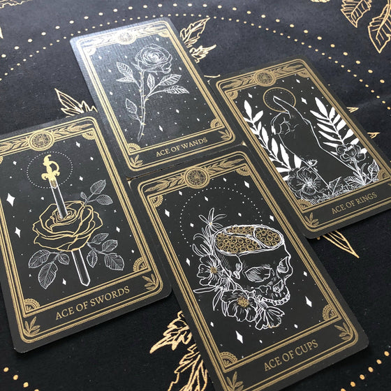 Random Reading Envelope - The Marigold Tarot