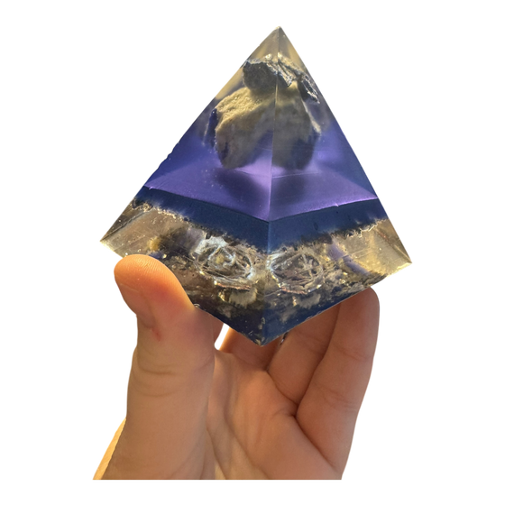 Chakra Orgone Generator Pyramid
