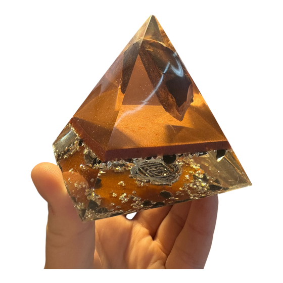 Chakra Orgone Generator Pyramid