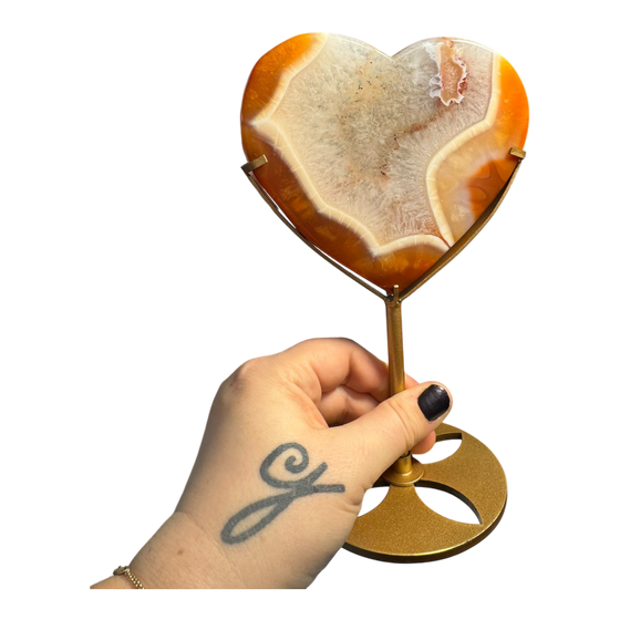 Carnelian Heart (in stand)