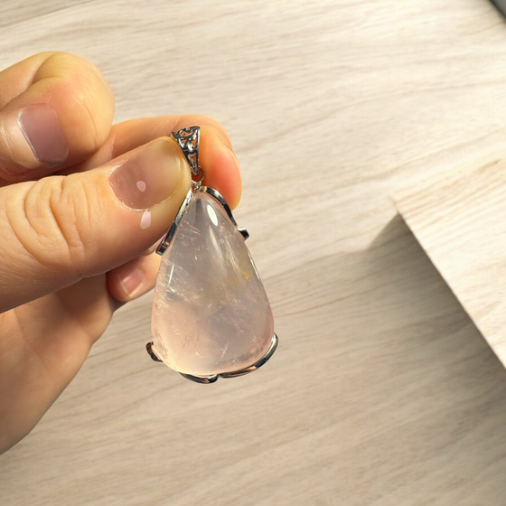 Rose Quartz Pendant