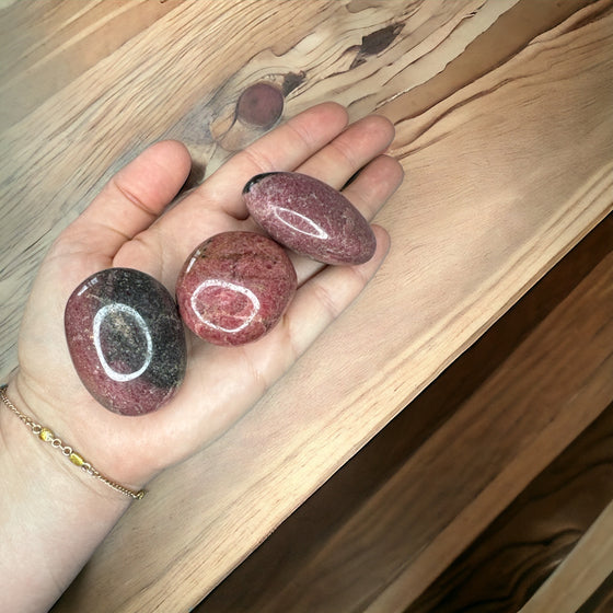 Rhodonite Palmstone