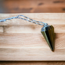  Pendulum Pendant