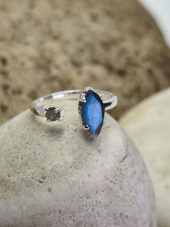 Labradorite + Sterling Silver Ring "Rise Ring"