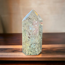  Aura Crackle Quartz Tower