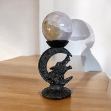  Wolf Sphere Holder