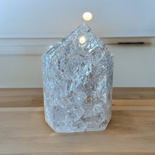  Clear Crackle Quartz Tower